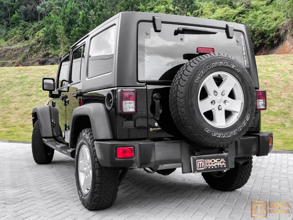 Jeep Wrangler  Unlimited Sport 3.6 V6  2014