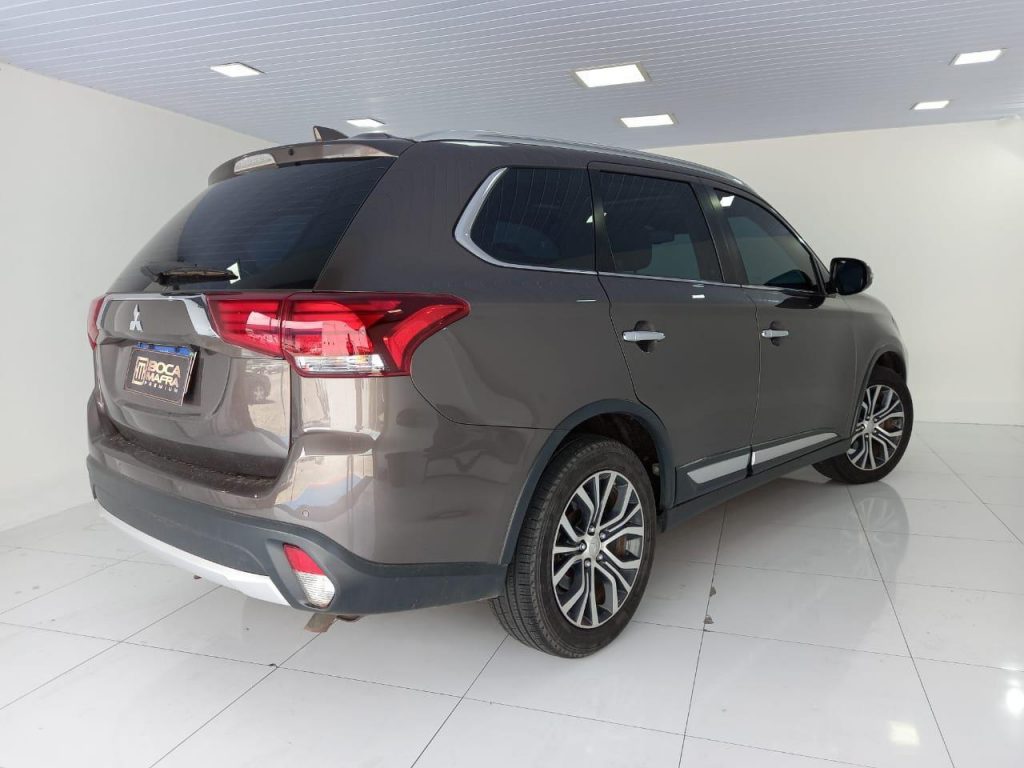 Mitsubishi Outlander 2.2 2018