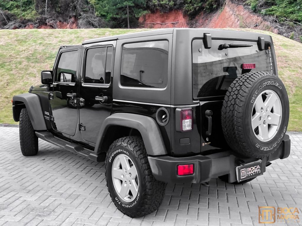 Jeep Wrangler  Unlimited Sport 3.6 V6  2014