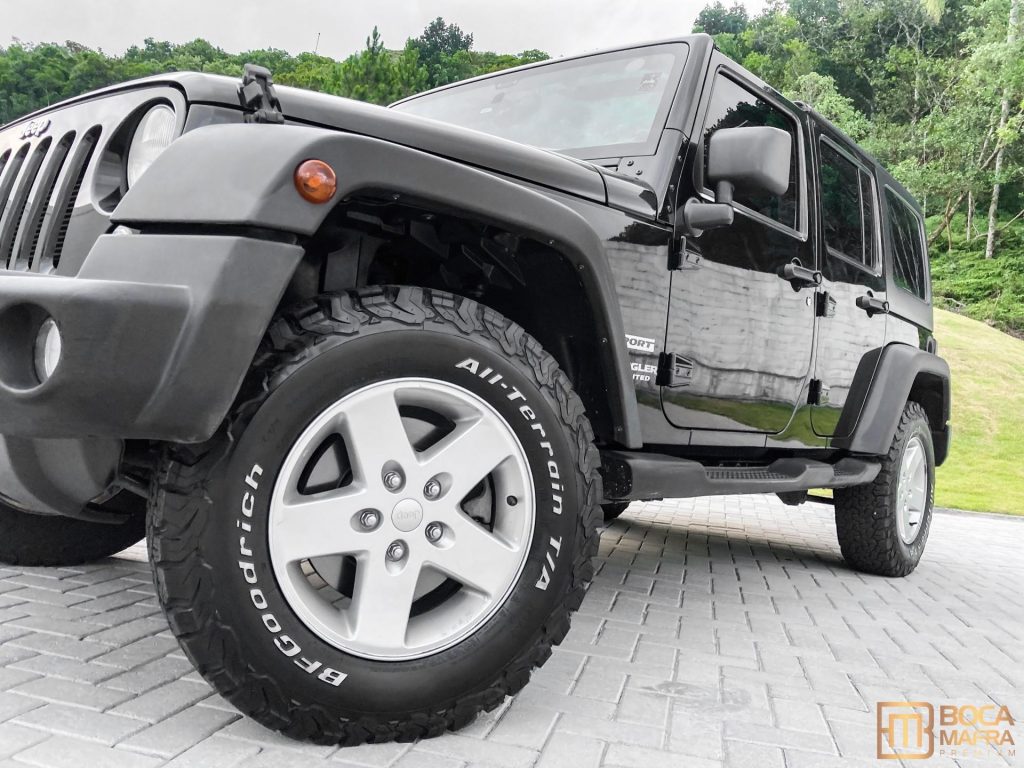 Jeep Wrangler  Unlimited Sport 3.6 V6  2014