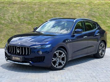 Foto numero 0 do veiculo Maserati Levante 3.0 V6 - Azul - 2016/2017