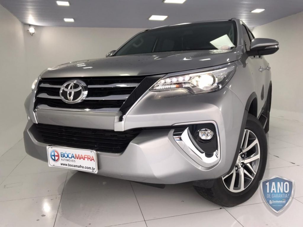 Toyota Hilux SW4 SRX 2.8 7L 2020