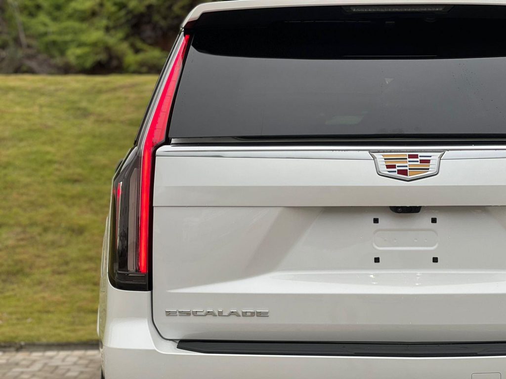 Cadillac Escalade  600 ESV 4X4 Premium Luxo  2022