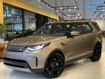 Foto numero 0 do veiculo Land Rover Discovery D300 3.0 V6 - Cinza - 2022/2022