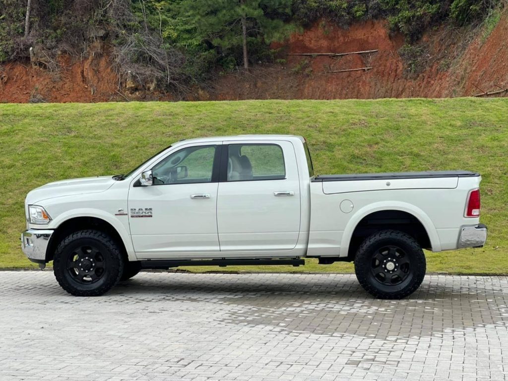 Ram 2500 LARAMIE 6.7 2018