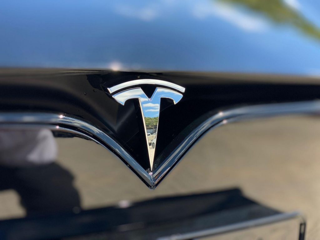 Tesla Model S Plaid  2021