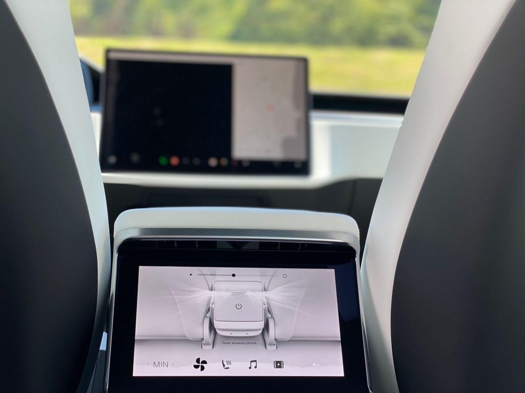 Tesla Model S Plaid  2021