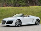 Foto numero 3 do veiculo Audi R8 Spider V10 - Branca - 2012/2012