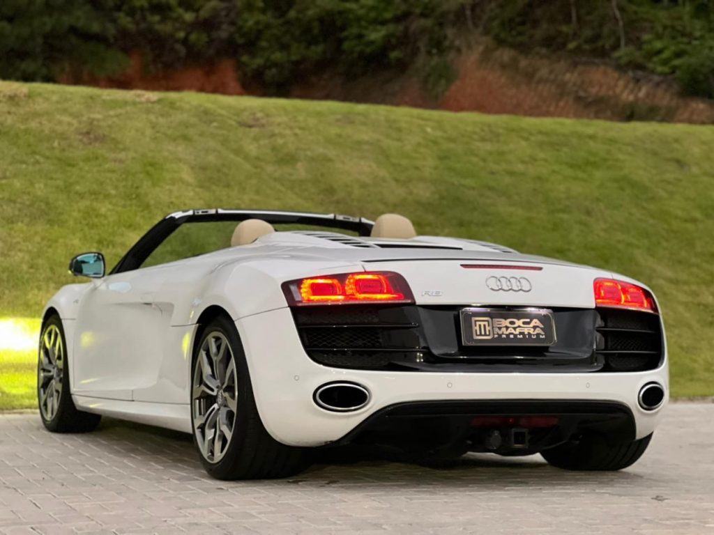 Audi R8 Spider V10 2012