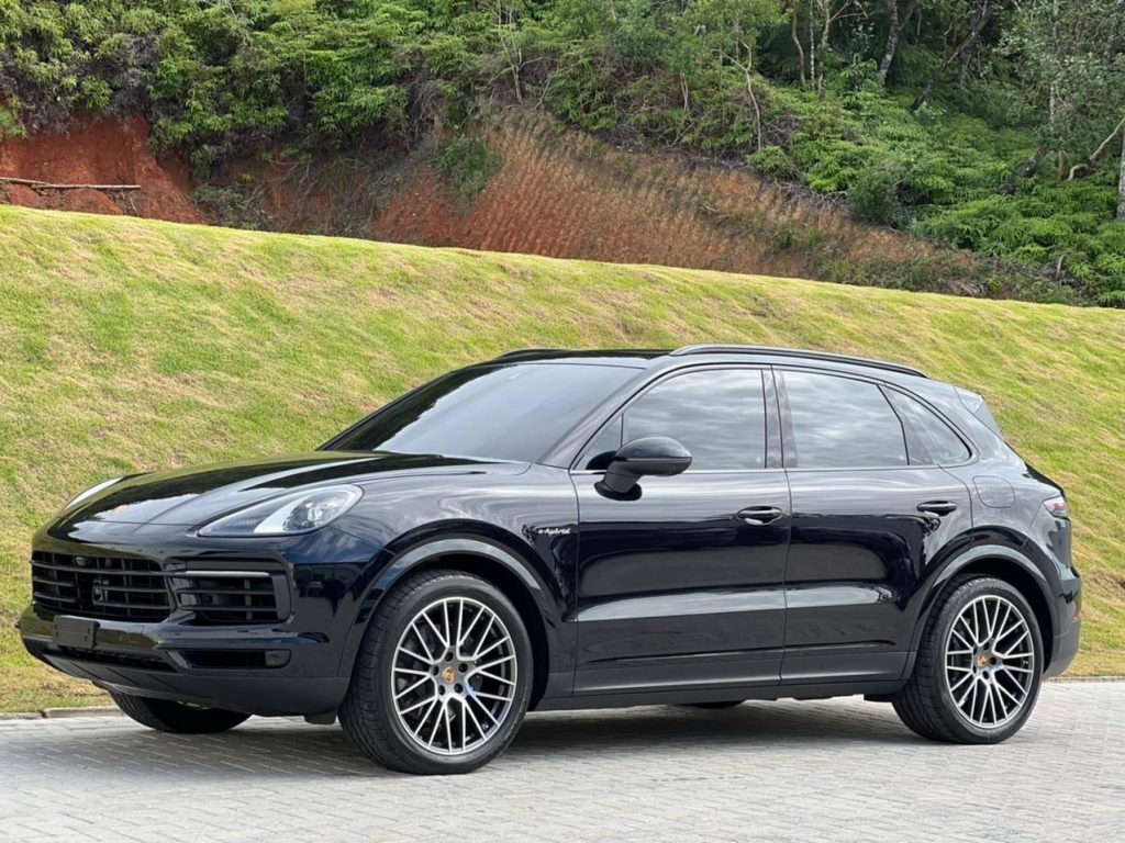 Porsche Cayenne E-Hybrid 2022