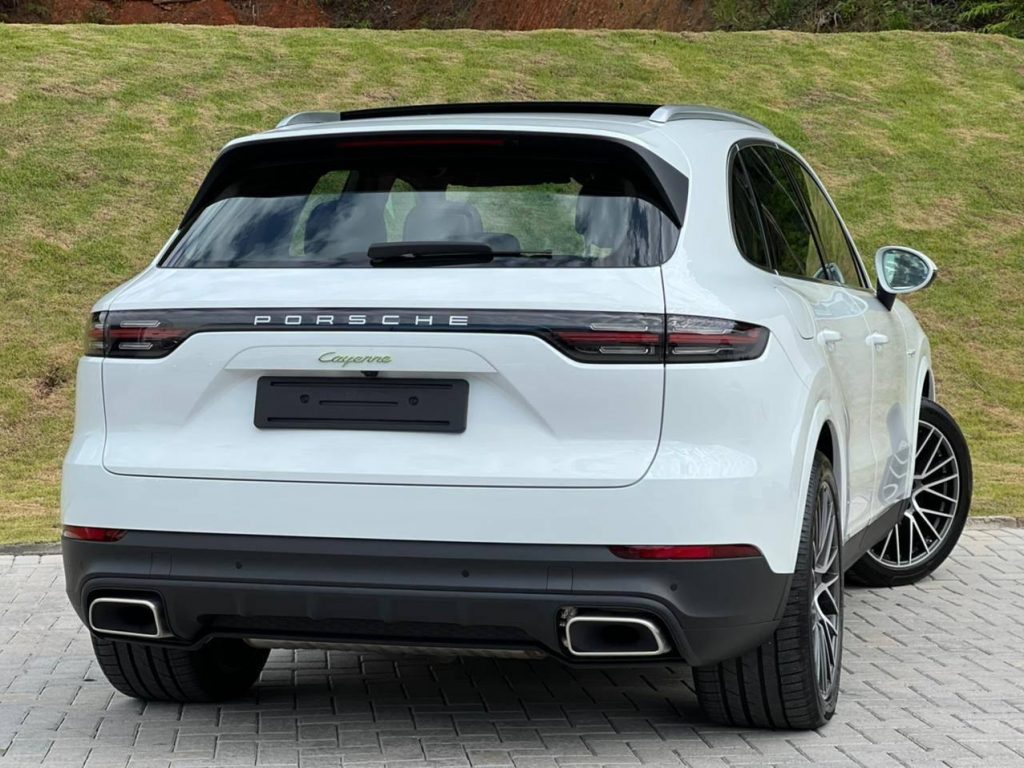 Porsche Cayenne E-Hybrid 2022