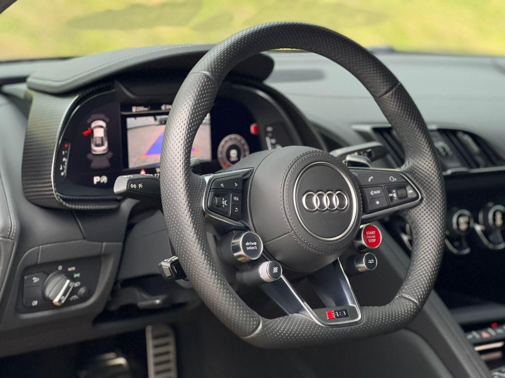 Audi R8  V10 last edition  2021