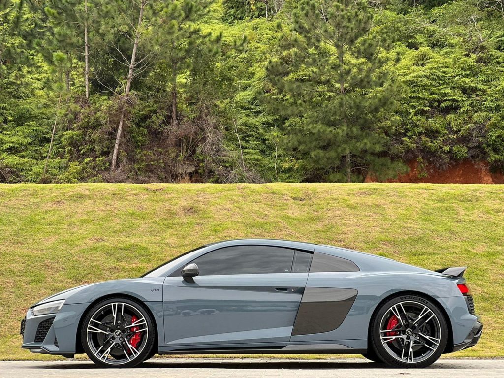 Audi R8  V10 last edition  2021