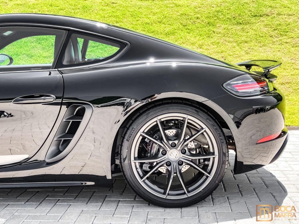 Porsche 718 Cayman T  2022