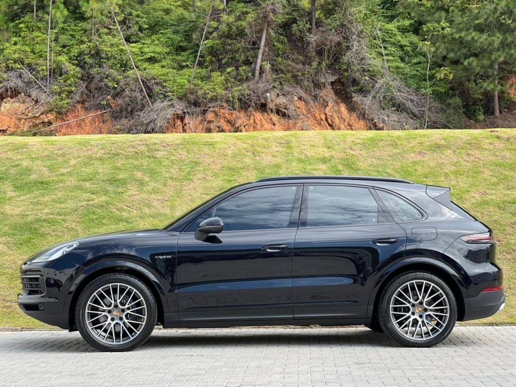 Porsche Cayenne E-Hybrid 2022