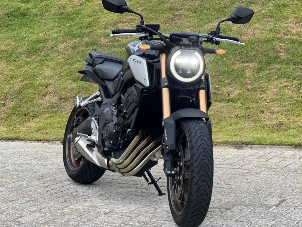 Honda CB 650R . 2021