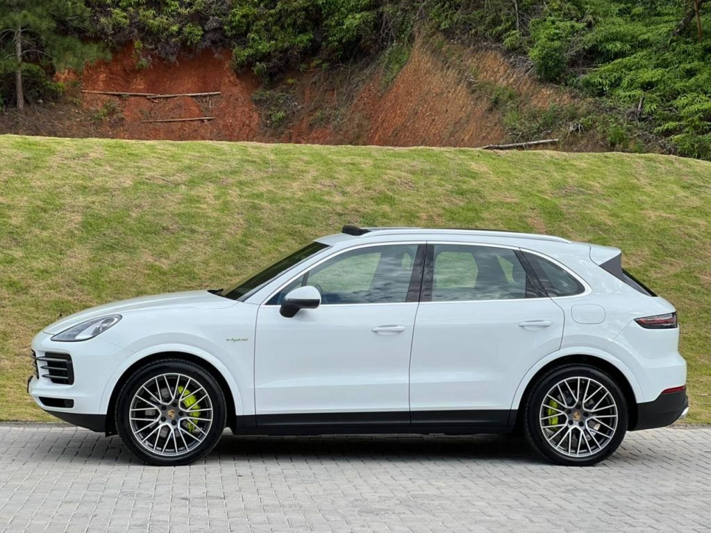 Porsche Cayenne E-Hybrid 2022