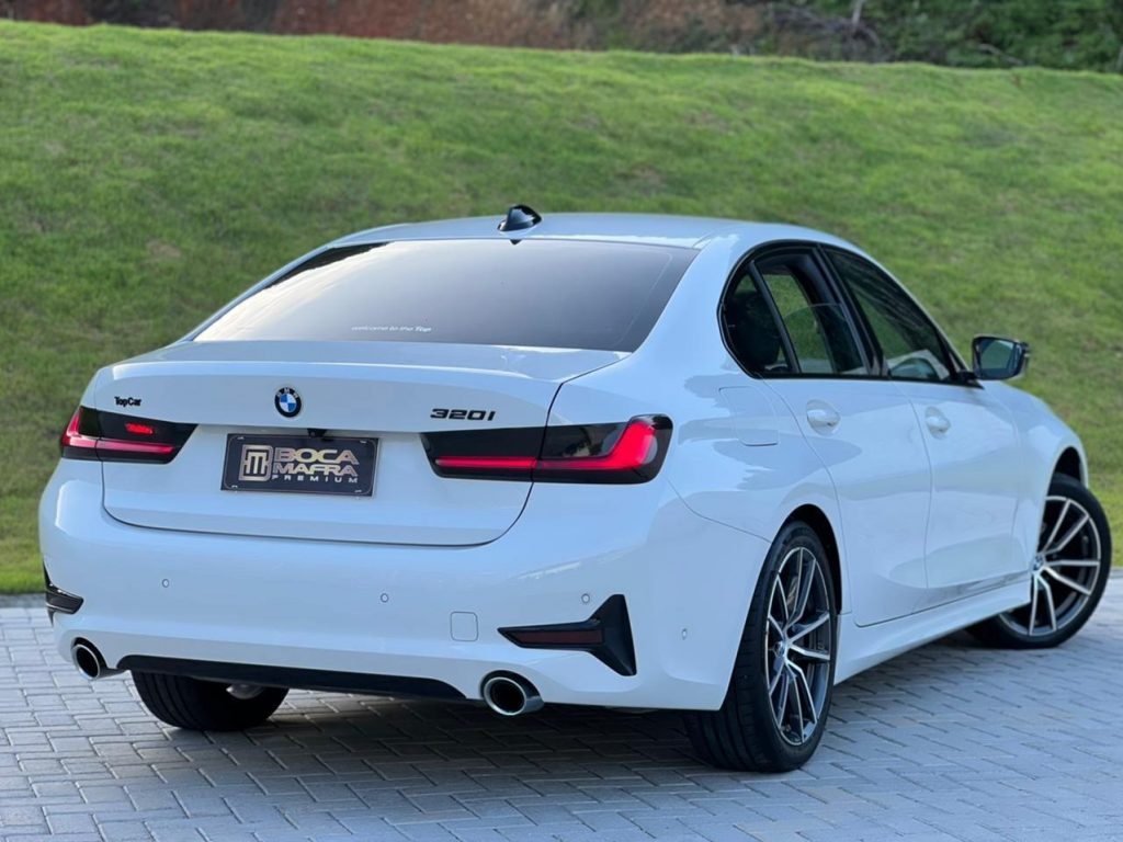 BMW 320i Sport GP 2.0 2021