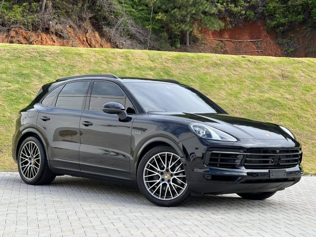 Porsche Cayenne E-Hybrid 2022