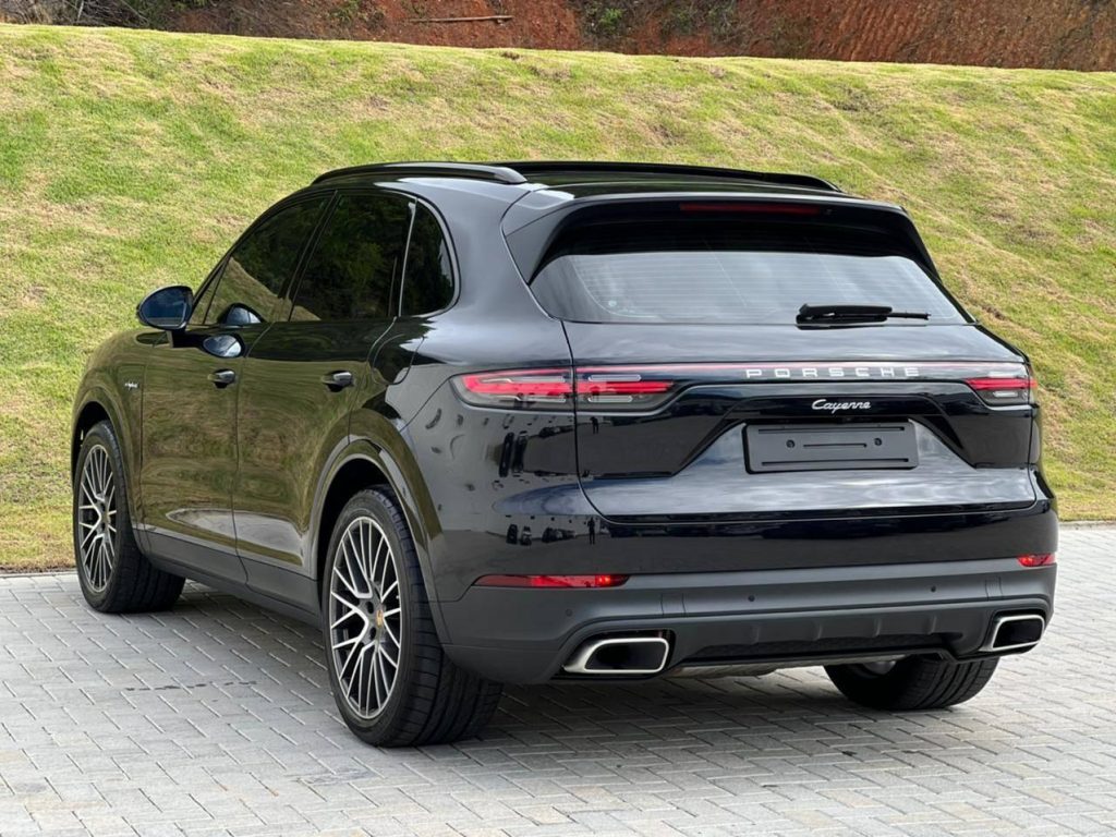 Porsche Cayenne E-Hybrid 2022