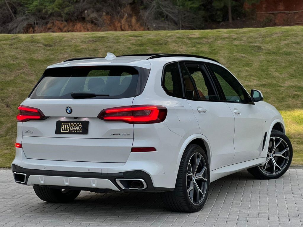 BMW X5 45e 3.0  2022