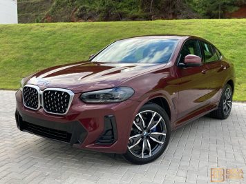 Foto numero 0 do veiculo BMW X4 XDRIVE30I M Sport 2.0 Turbo - Vermelha - 2021/2022