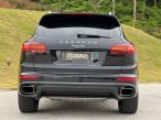 Foto numero 7 do veiculo Porsche Cayenne 3.0 V6 - Preta - 2015/2016