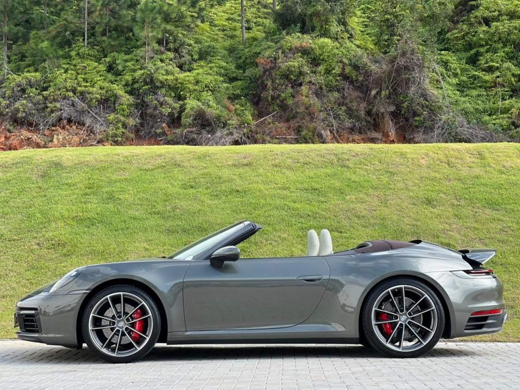 Porsche 911 Carrera 4S Cabrio 2020