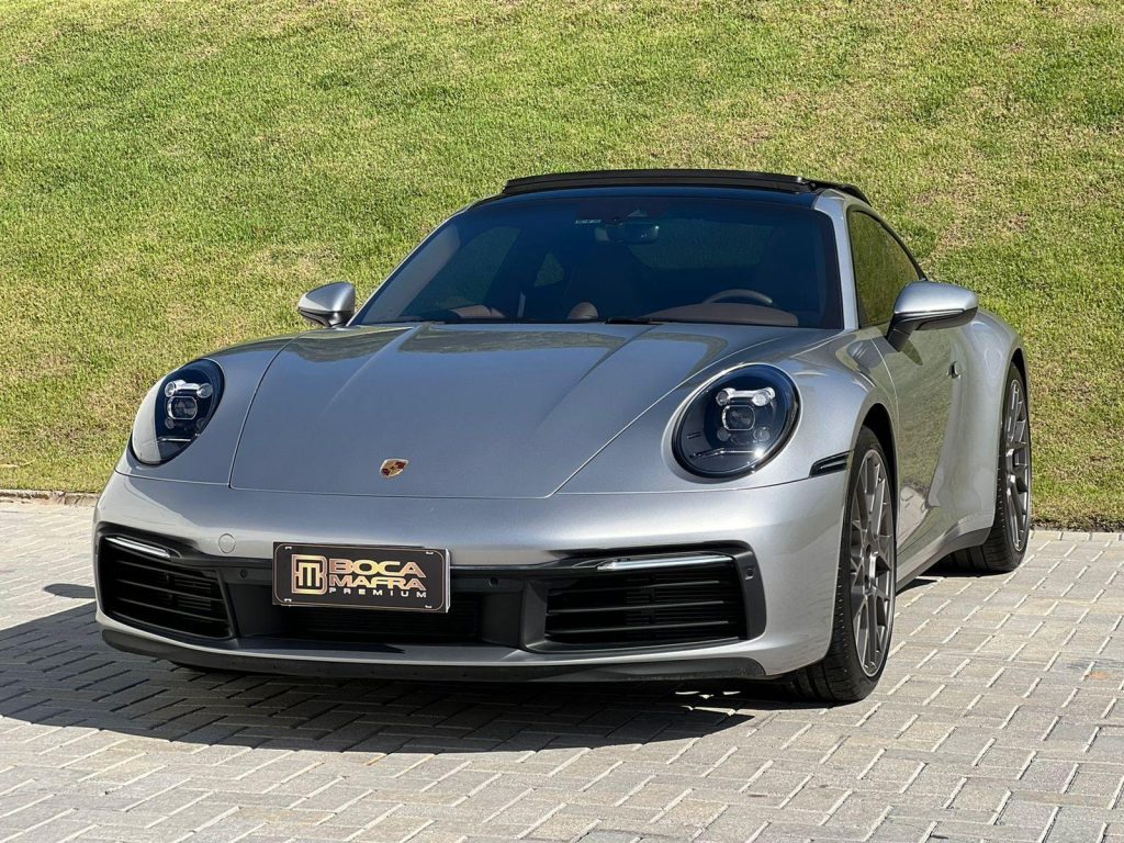 Porsche 911  Carrera 3.0  2021