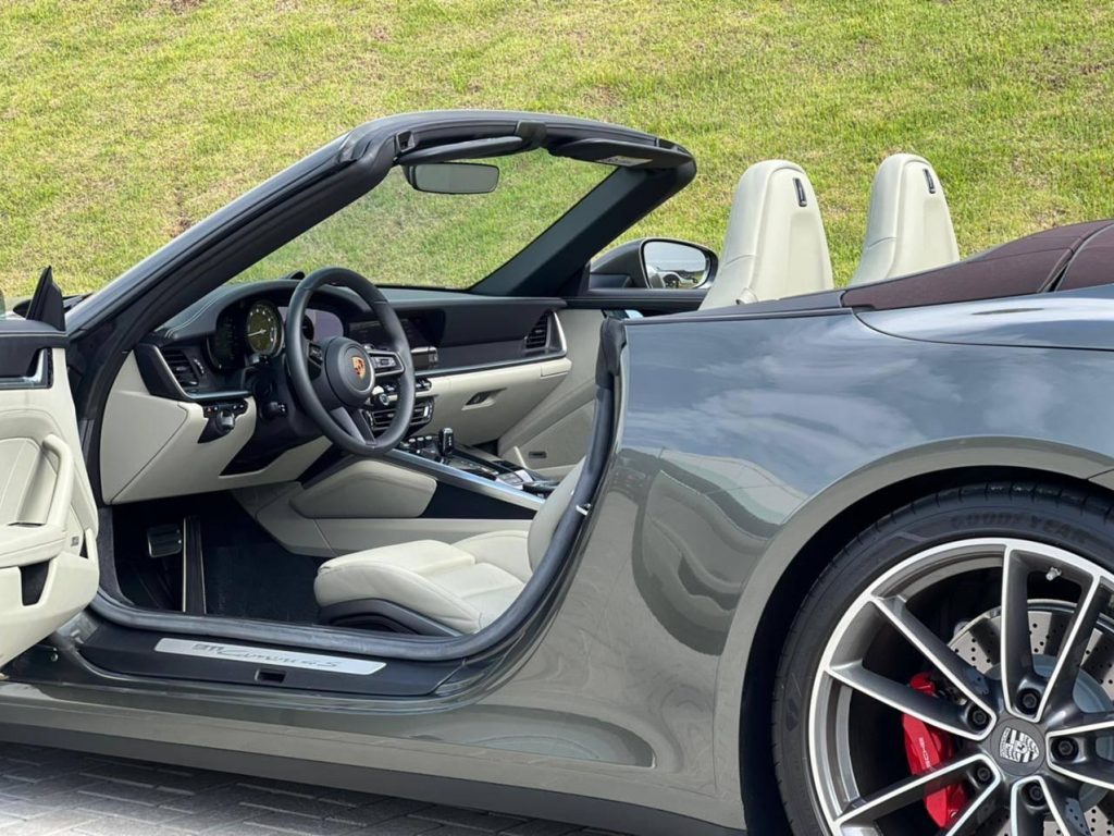 Porsche 911 Carrera 4S Cabrio 2020