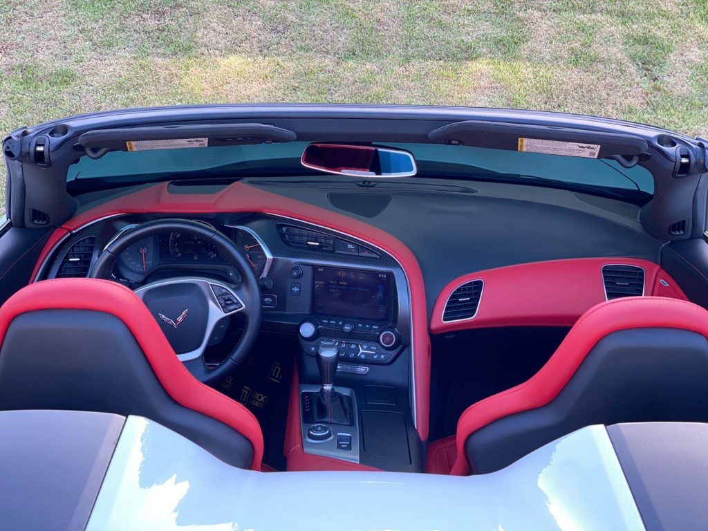 Chevrolet Corvette 6.2 Stingray V8 conversivel  2014