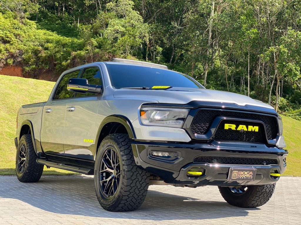 Ram 1500 Rebel 2   V8 2021