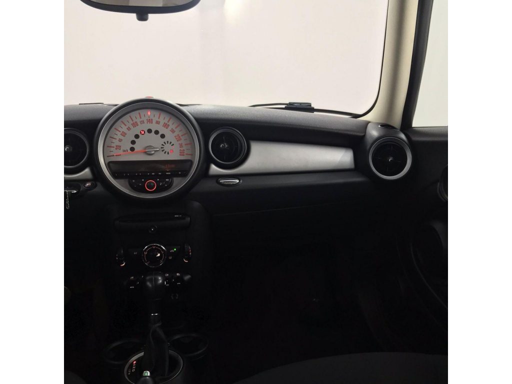 Mini Cooper One 1.6  2013