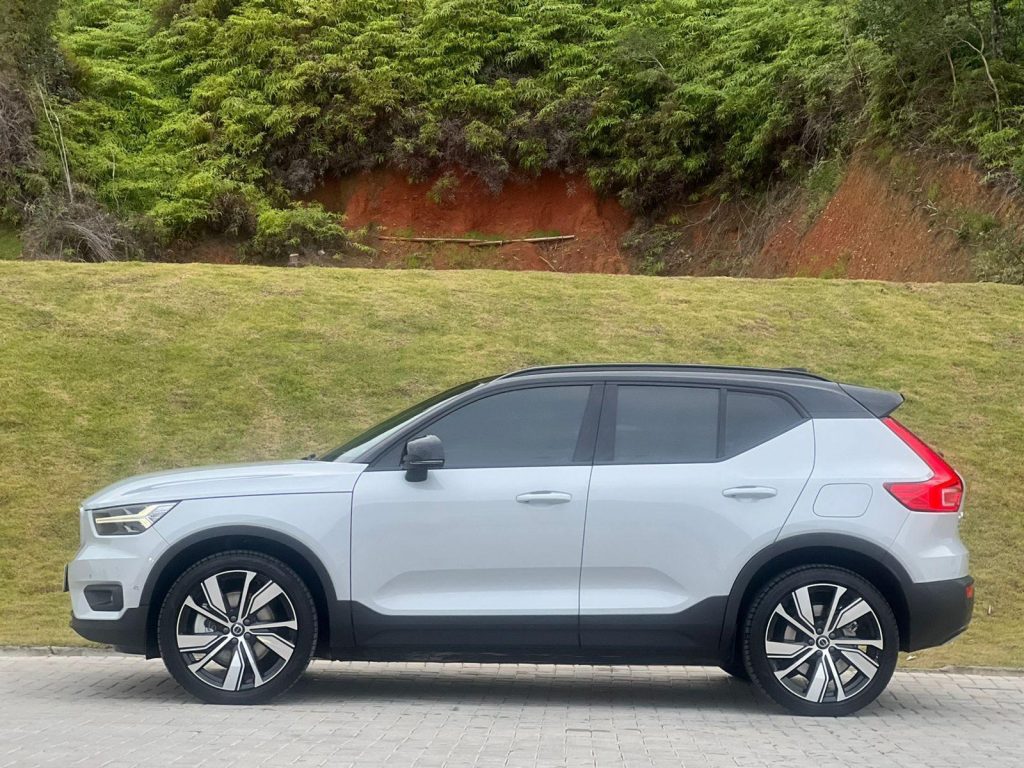 Volvo XC40  Recharge P8 AWD 2022