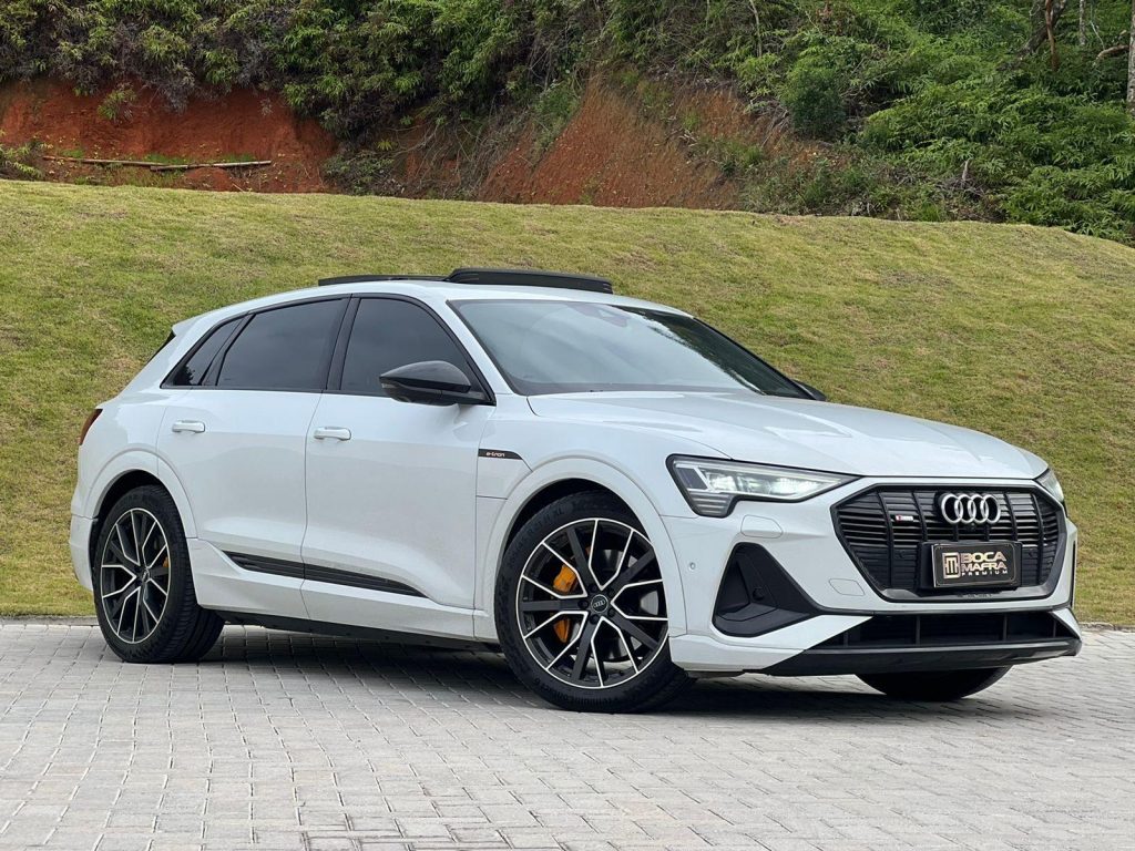 Audi E-Tron Performance Black Elétrico 2020