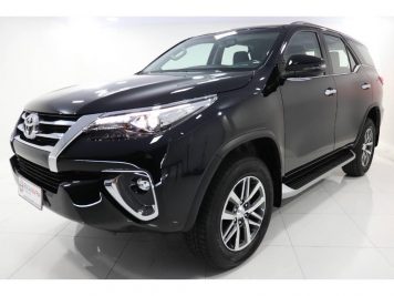 Foto numero 0 do veiculo Toyota Hilux SW4 SRX 2.8 5L - Preta - 2021/2022