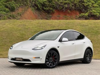 Foto numero 0 do veiculo Tesla Modelo Y Performance AWD Elétrico - Branca - 2021/2021