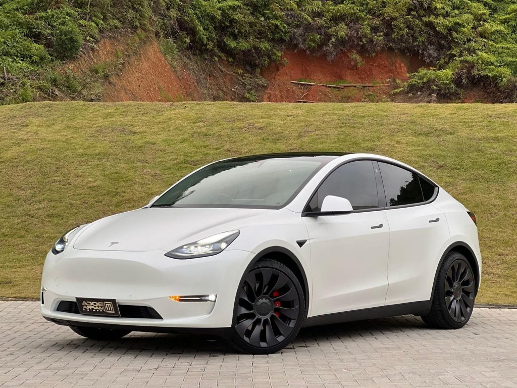 Tesla Model Y Performance AWD Elétrico 2021