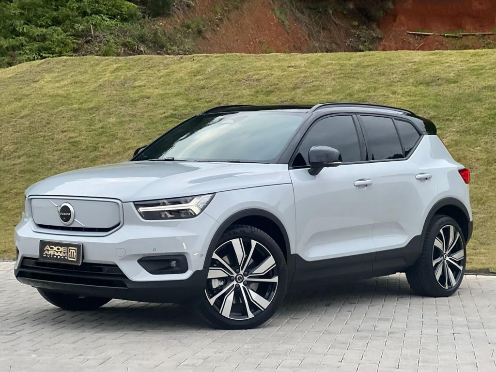 Volvo XC40  Recharge P8 AWD 2022