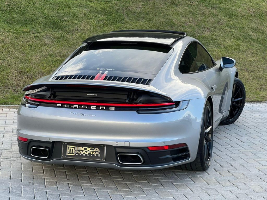 Porsche 911 Carrera 2020