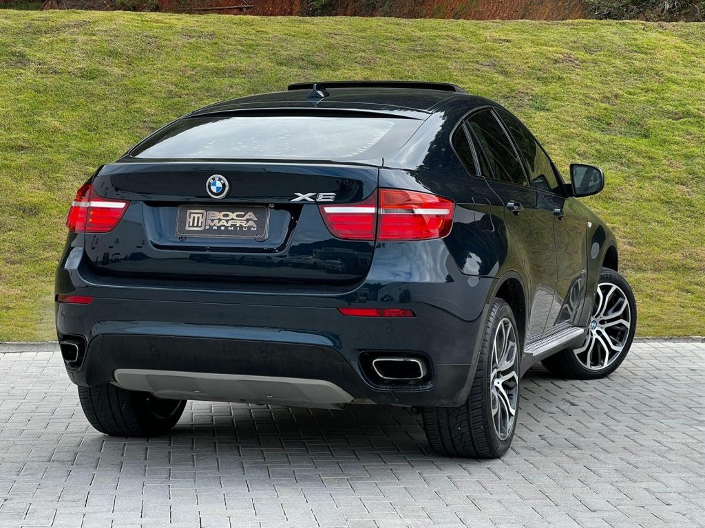 BMW X6 50i 4.4  2013