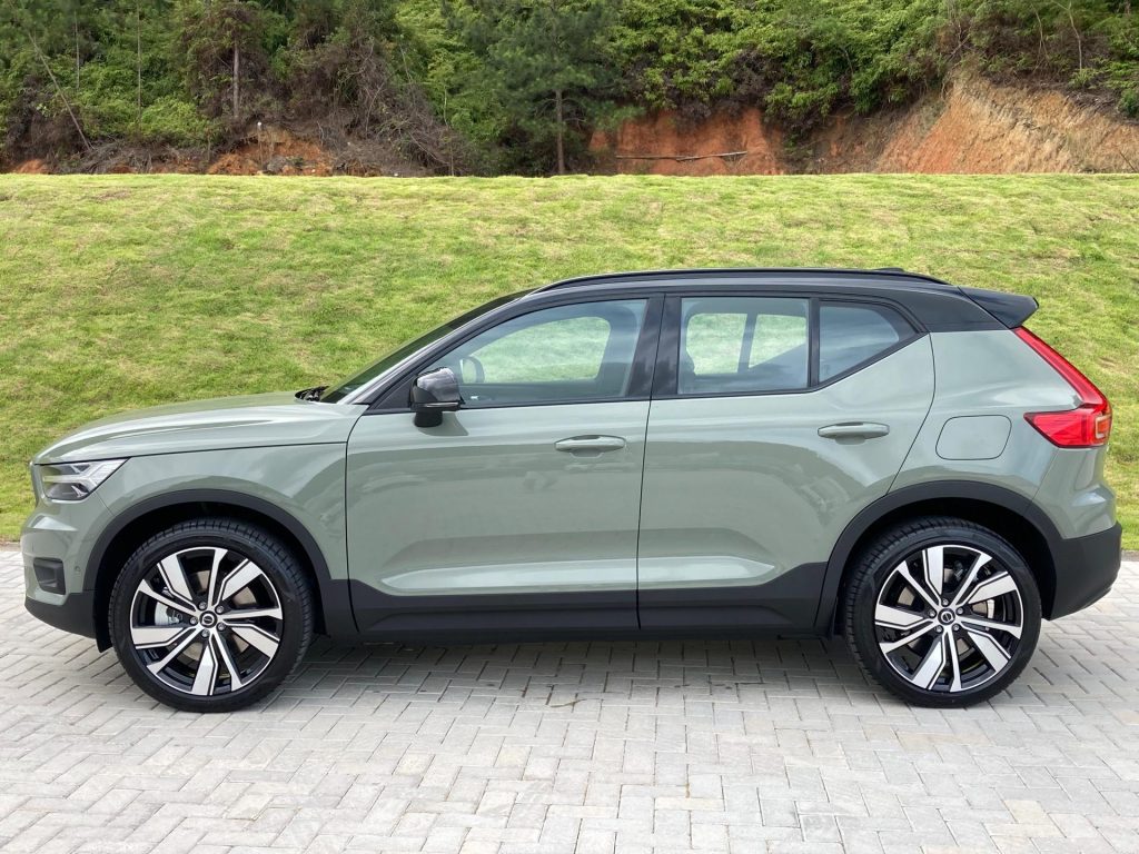 Volvo XC40 Recharge PE Elétrico  2022