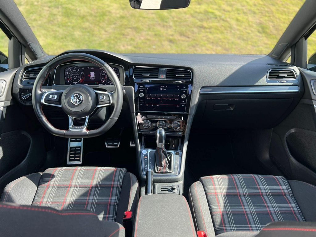 Volkswagen Golf GTI 350 TSI 2.0 2018