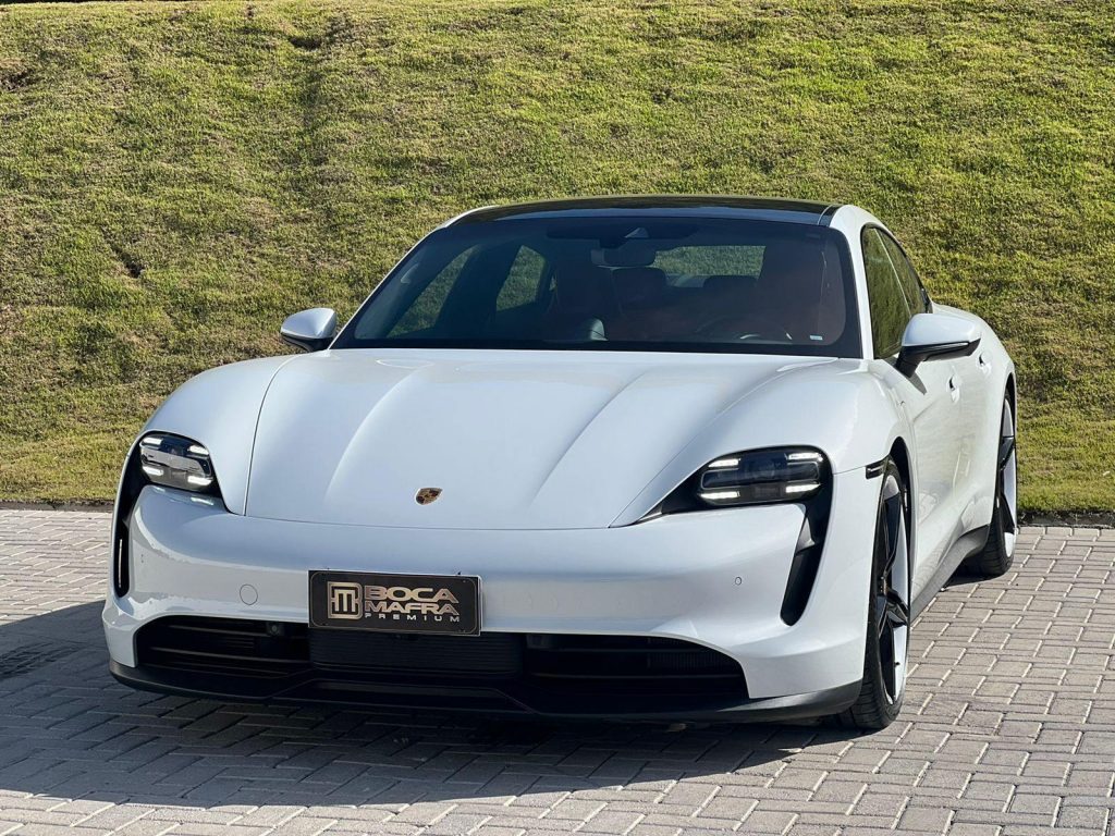 Porsche Taycan 4S Elétrico  2021