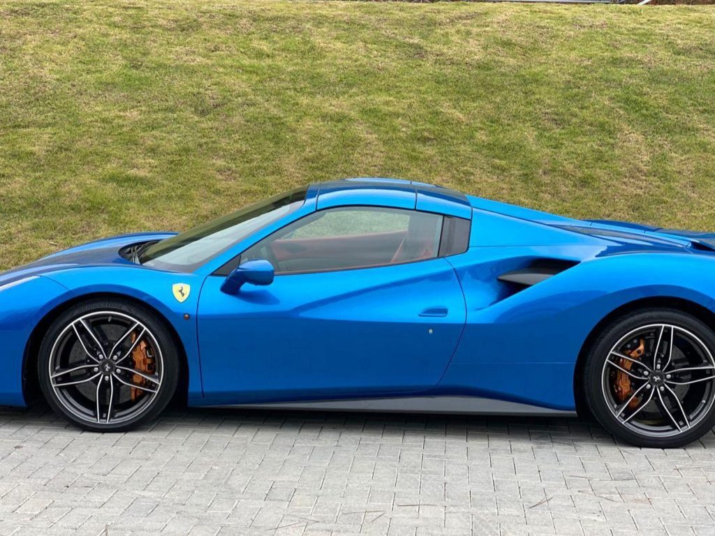 Ferrari F488 Spider 3.9 V8 670cv 2018