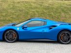 Foto numero 8 do veiculo Ferrari F488 Spider 3.9 V8 670cv - Azul - 2018/2018