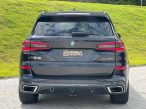 Foto numero 8 do veiculo BMW X5 xDrive 45e Performance - Preta - 2021/2022