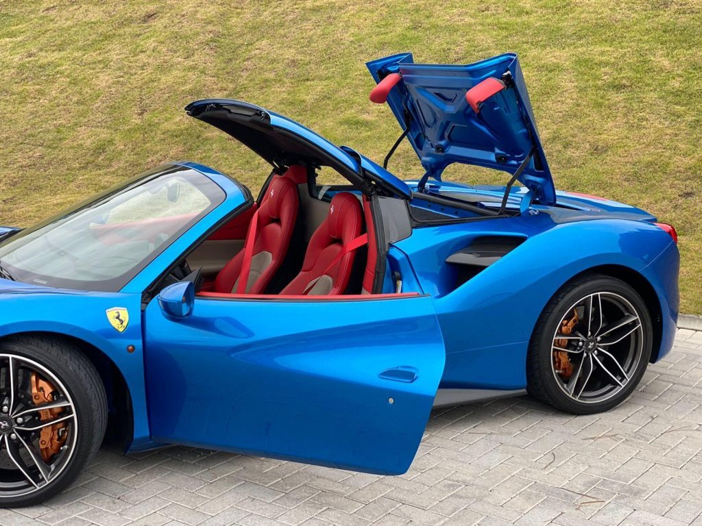 Ferrari F488 Spider 3.9 V8 670cv 2018