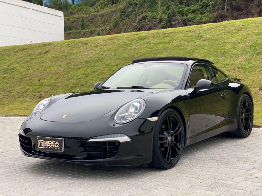 Porsche 911 CARRERA S  2012